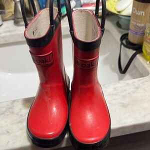 Oaki red rain boots